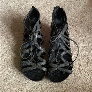 OTBT lace up sandals